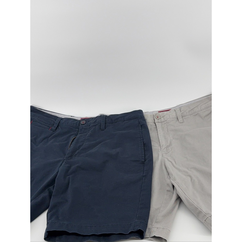 UNTUCKit Chino Shorts Men's 32 Navy Blue Gray Lightweight Flat Front